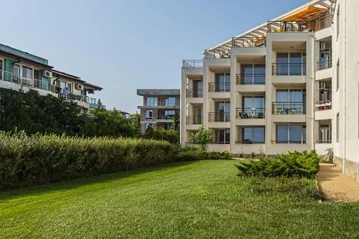 Апартамент Малена Сарафово Burgas Apartment